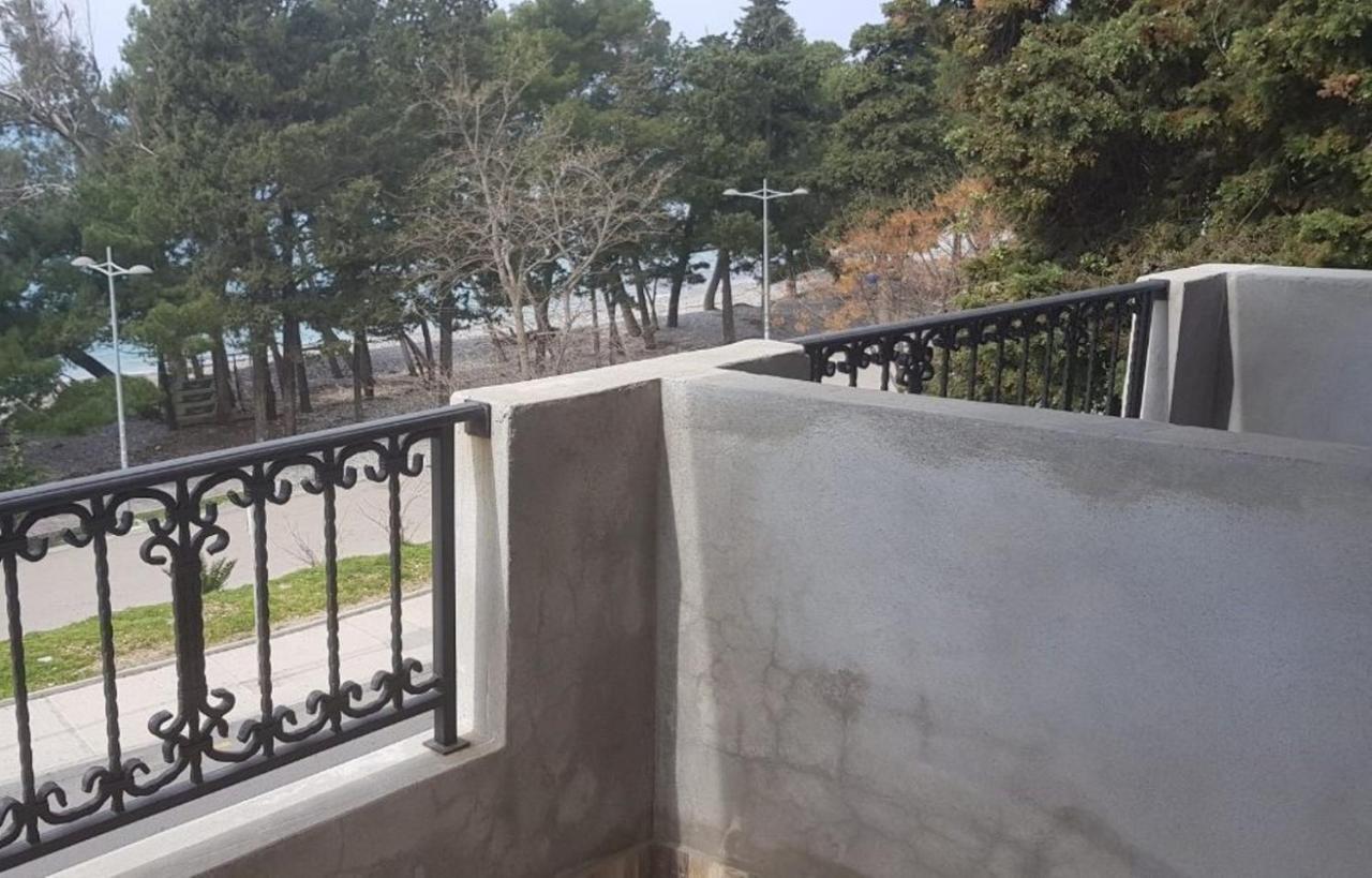 Amarok Apartman Bar Kültér fotó