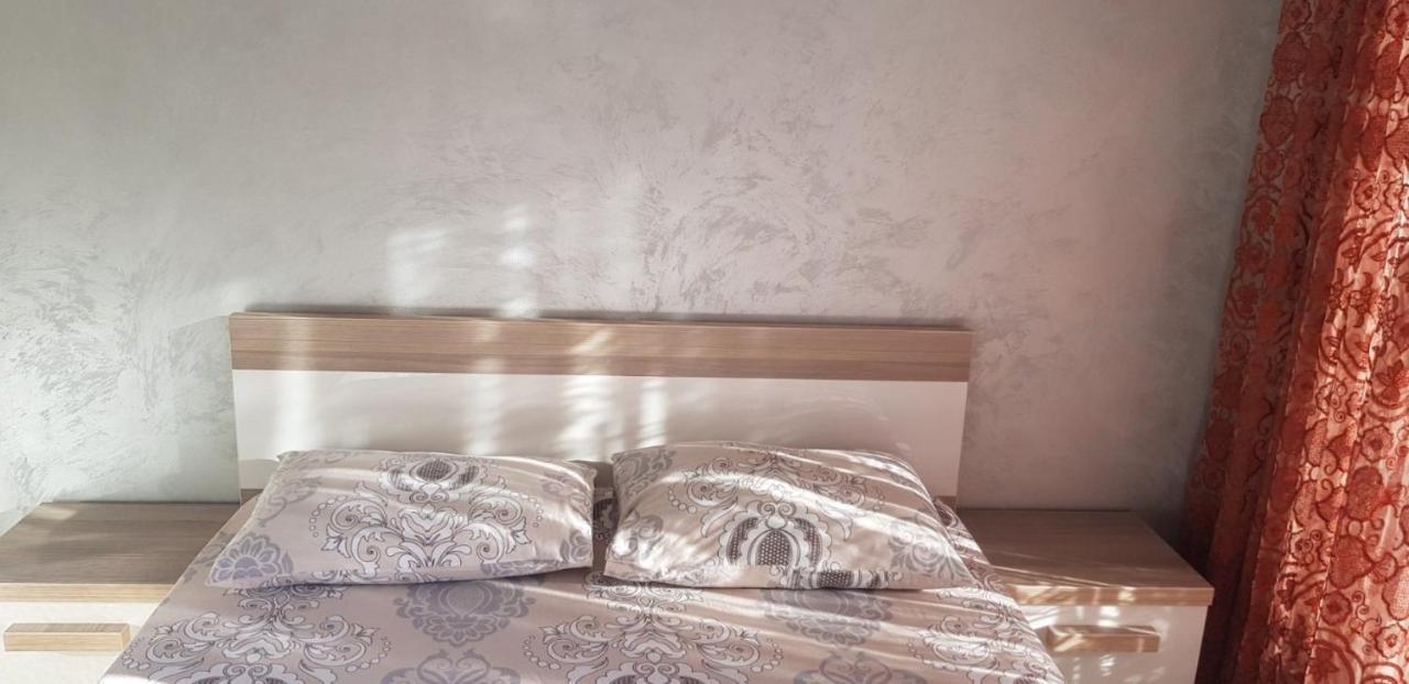 Amarok Apartman Bar Kültér fotó