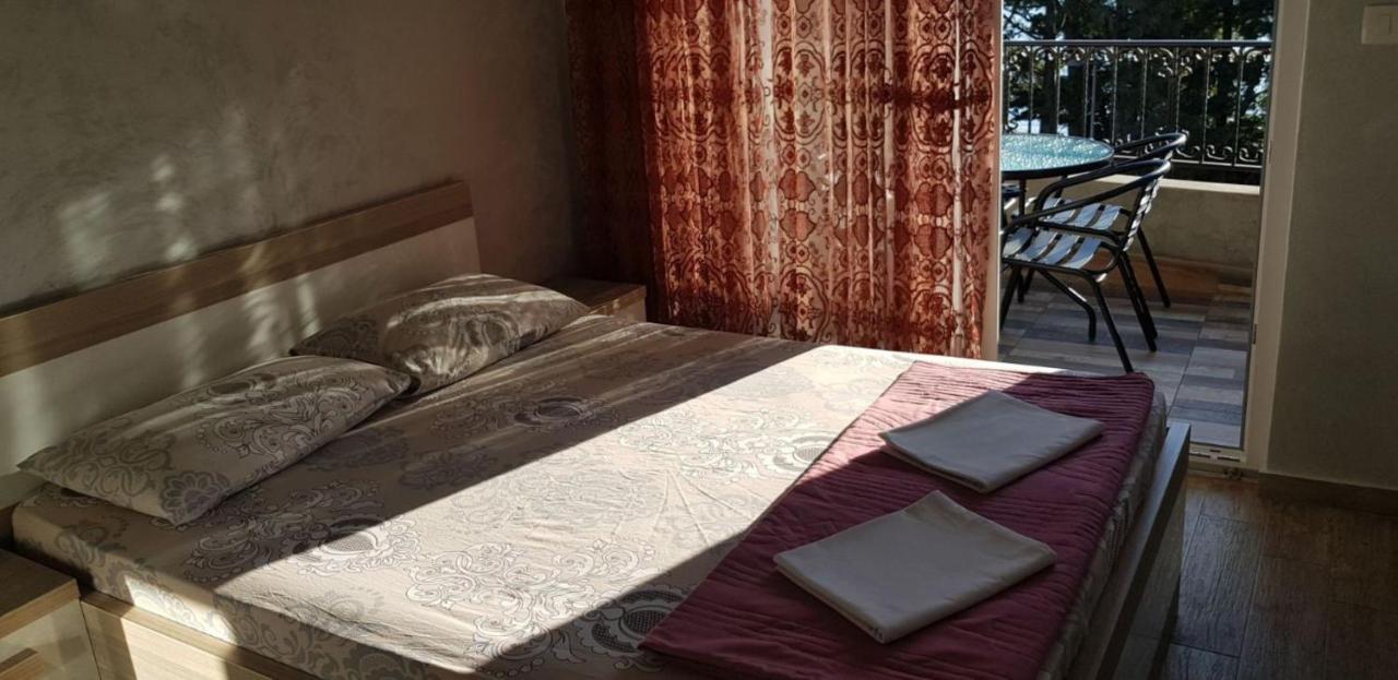 Amarok Apartman Bar Kültér fotó